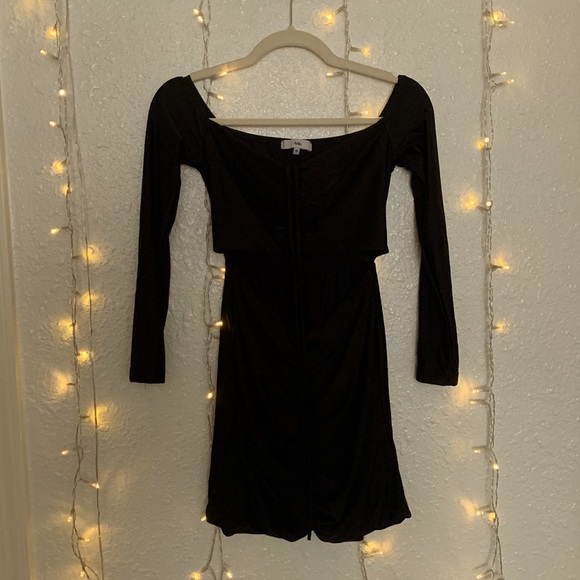 Black off the shoulder mid sleeve dress - Picture 1 of 1